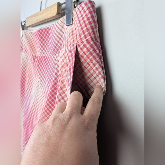 NIKE Golf Dry Fit Mini Short Skirt Size 8 Pink And Beige Pockets Side Zipper - Picture 3 of 10